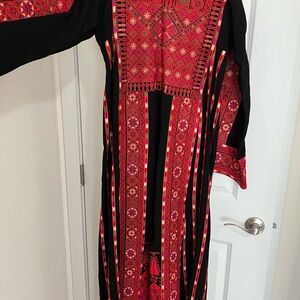 Embroidered Black and Red thobe